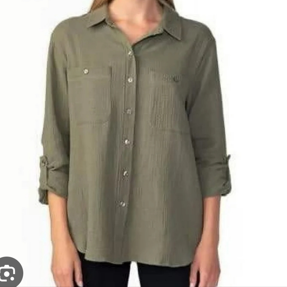 Social Standard by Sanctuary Button-Down Shirt